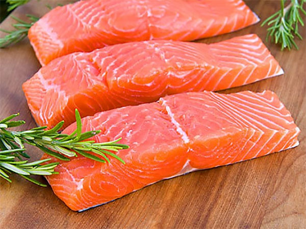 Cá hồi cung cấp nhiều protein và chất béo omage-3