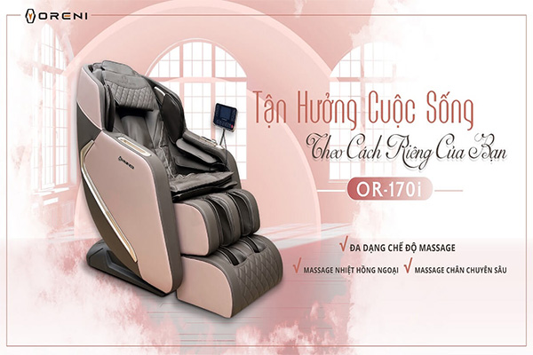 Sử dụng ghế massage kích thích các cơ hoạt động, lưu thông khí huyết và giảm mệt mỏi