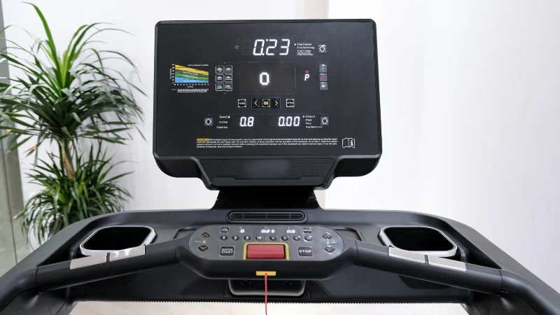 Bảng điều khiển của máy chạy bộ Oreni T8 cỡ lớn