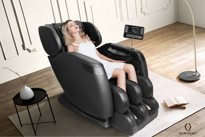 Ghế massage có chức năng nhiệt hồng ngoại giúp sưởi ấm cơ thể