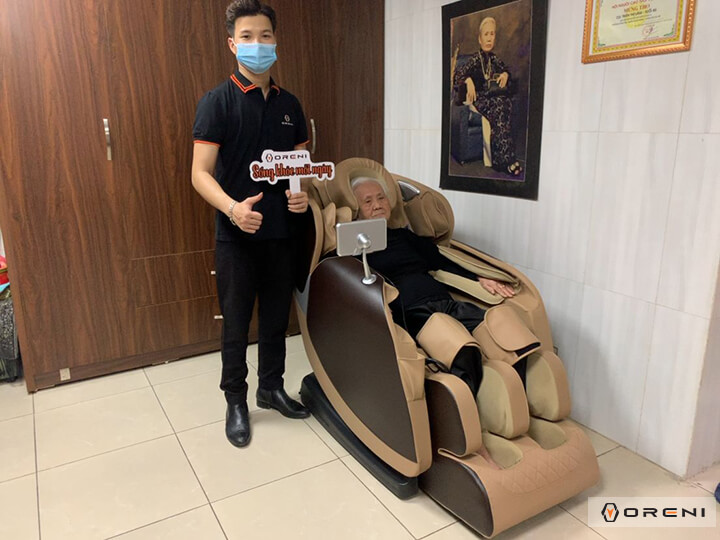 Ghế massage Oreni OR-160 phù hợp cho người cao tuổi