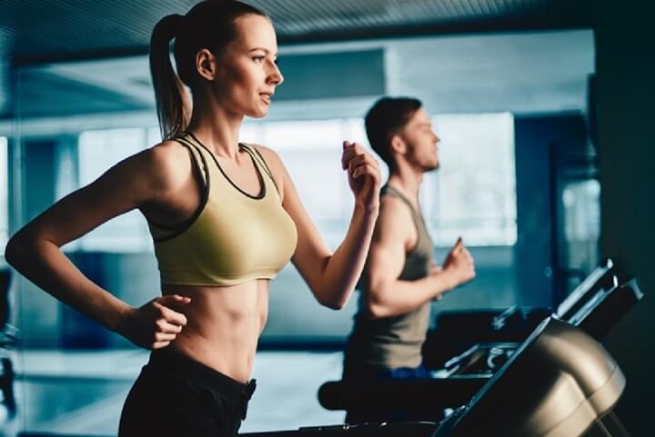 Tập thể dục với máy chạy bộ tại nhà giúp bạn ngăn ngừa các bệnh về đường hô hấp tốt