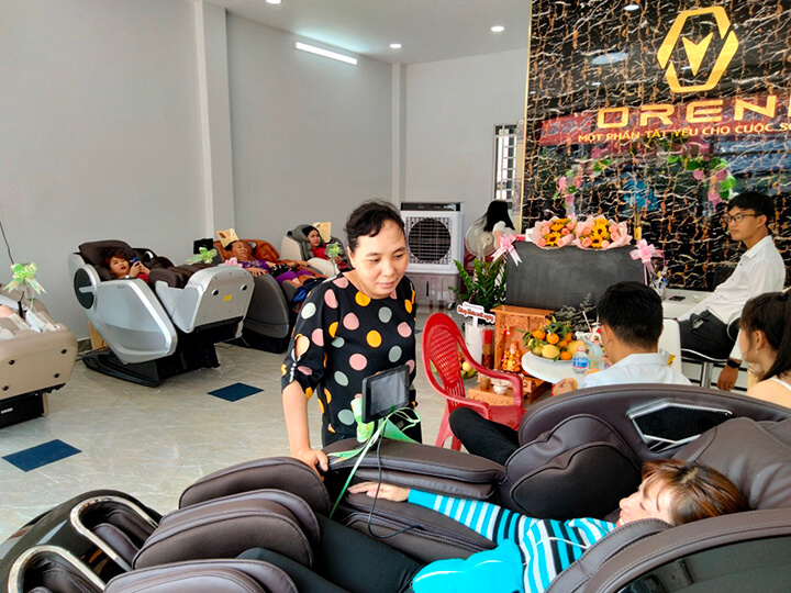 Oreni Việt Nam là đơn vị đi đầu trong phân phối các sản phẩm ghế massage