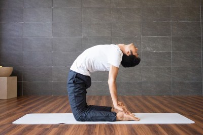 Thử ngay 5 bài tập yoga cho người đau lưng hiệu quả