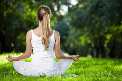 Cách hít thở trong Yoga đúng và hiệu quả nhất với 7 kỹ thuật