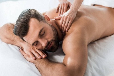 Massage Thái dành cho nam đơn giản tại nhà - oreni.vn