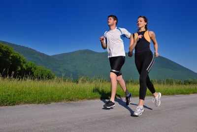 Nên chạy bộ bao nhiêu km 1 ngày có lợi cho sức khỏe nhất?
