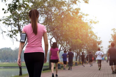 #15 lợi ích của việc đi bộ hàng ngày với sức khỏe và vóc dáng